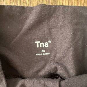 Tna Black Top XS
